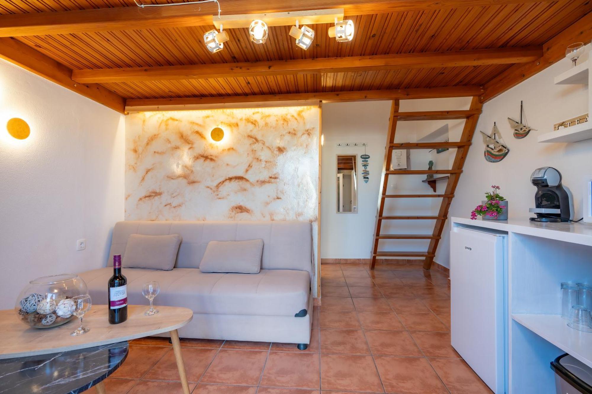 Villa Sertis Santorini อิเมโรวิยอน ภายนอก รูปภาพ